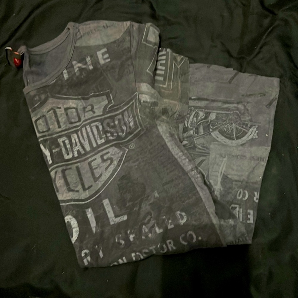 Women’s Harley Davidson Shirt